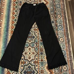 BKE women’s pants 
Size M